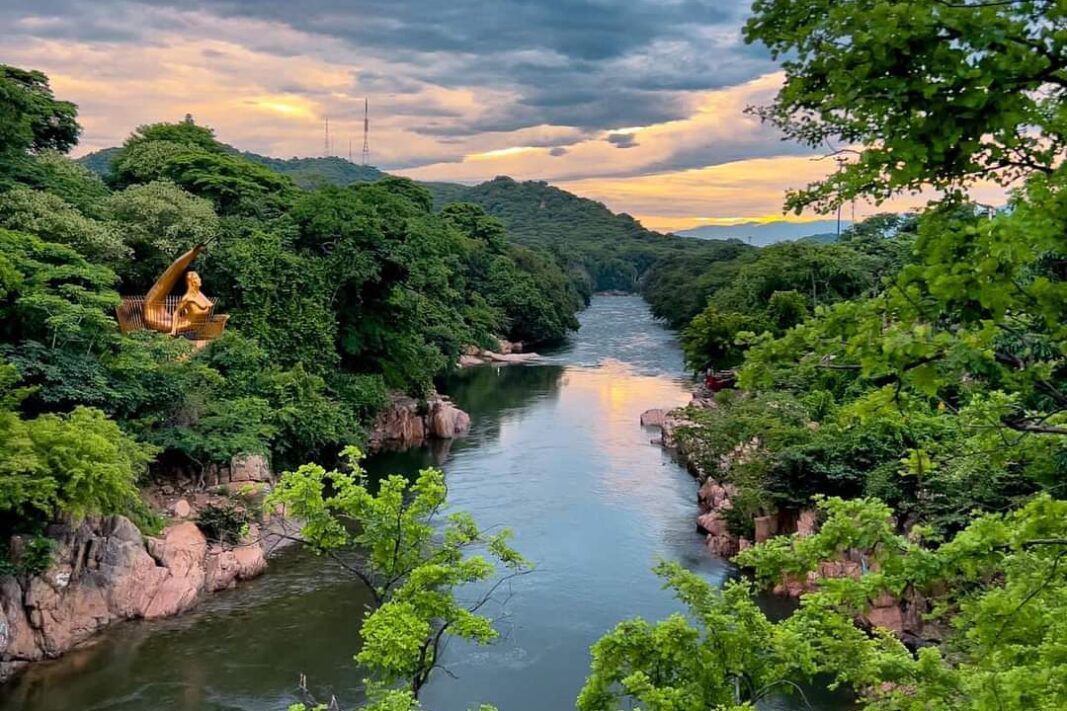TOUR RÍOS DE LA SIERRA NEVADA