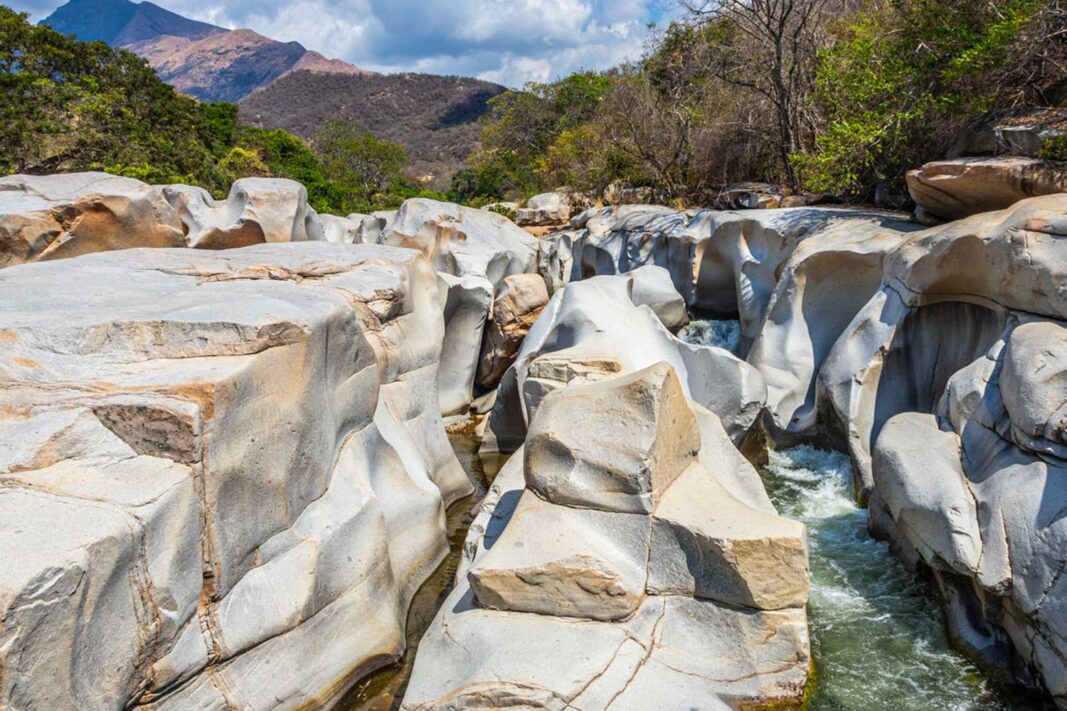 TOUR RÍOS DE LA SIERRA NEVADA