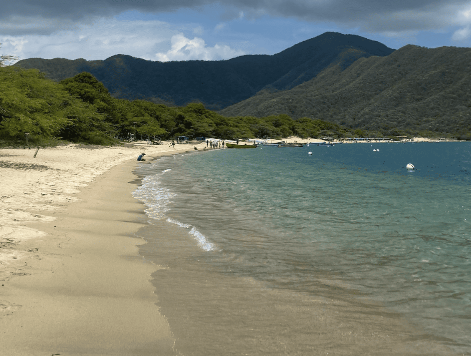 DIA EN VELERO AL PARQUE TAYRONA